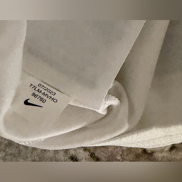 Nike Authentic Seattle Mariners Cal Raleigh #29 White MLB Jersey Men’s Sz: Large - Picture 9 of 9